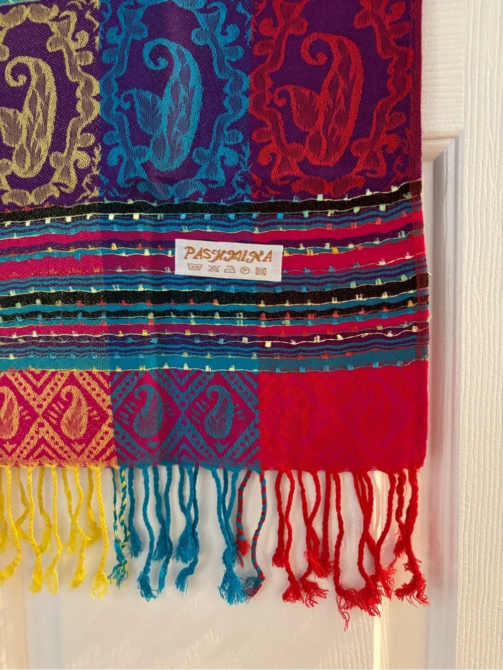 Gorgeous ethnic design pashmina scarf with tassels - large